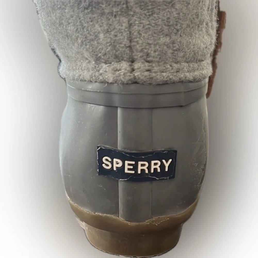 Sperry Kids Size 2 Saltwater Wool Duck Boots Gray Plaid Waterproof Winter
